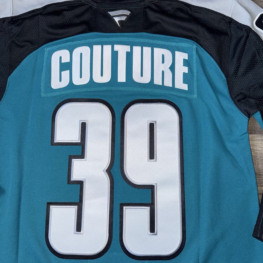 Fanatics San Jose Sharks Logan Couture #39 NHL Premium Men's Jersey Sz 46 NWT - Picture 10 of 11